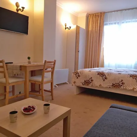 Poppy Apartments Near Gondola Bansko Exterior photo